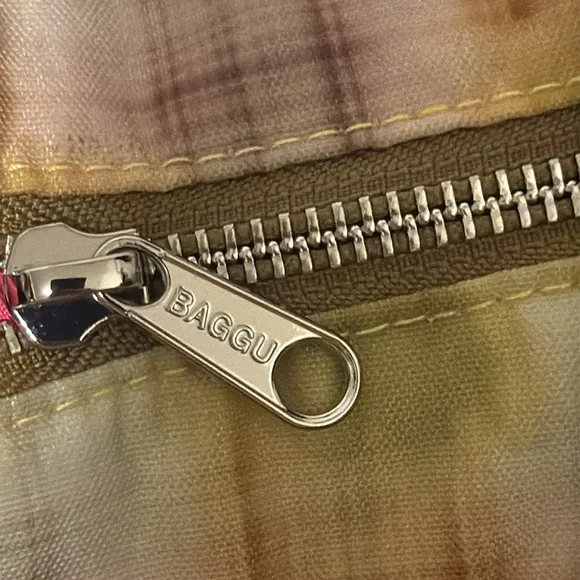 Baggu x Collina Strada Horse bag - Picture 6 of 15